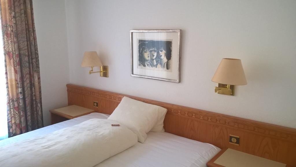 Albergo Faido Quarto foto